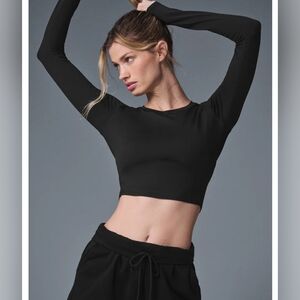 Alo Yoga Alosoft Crop Finesse Long Sleeve
